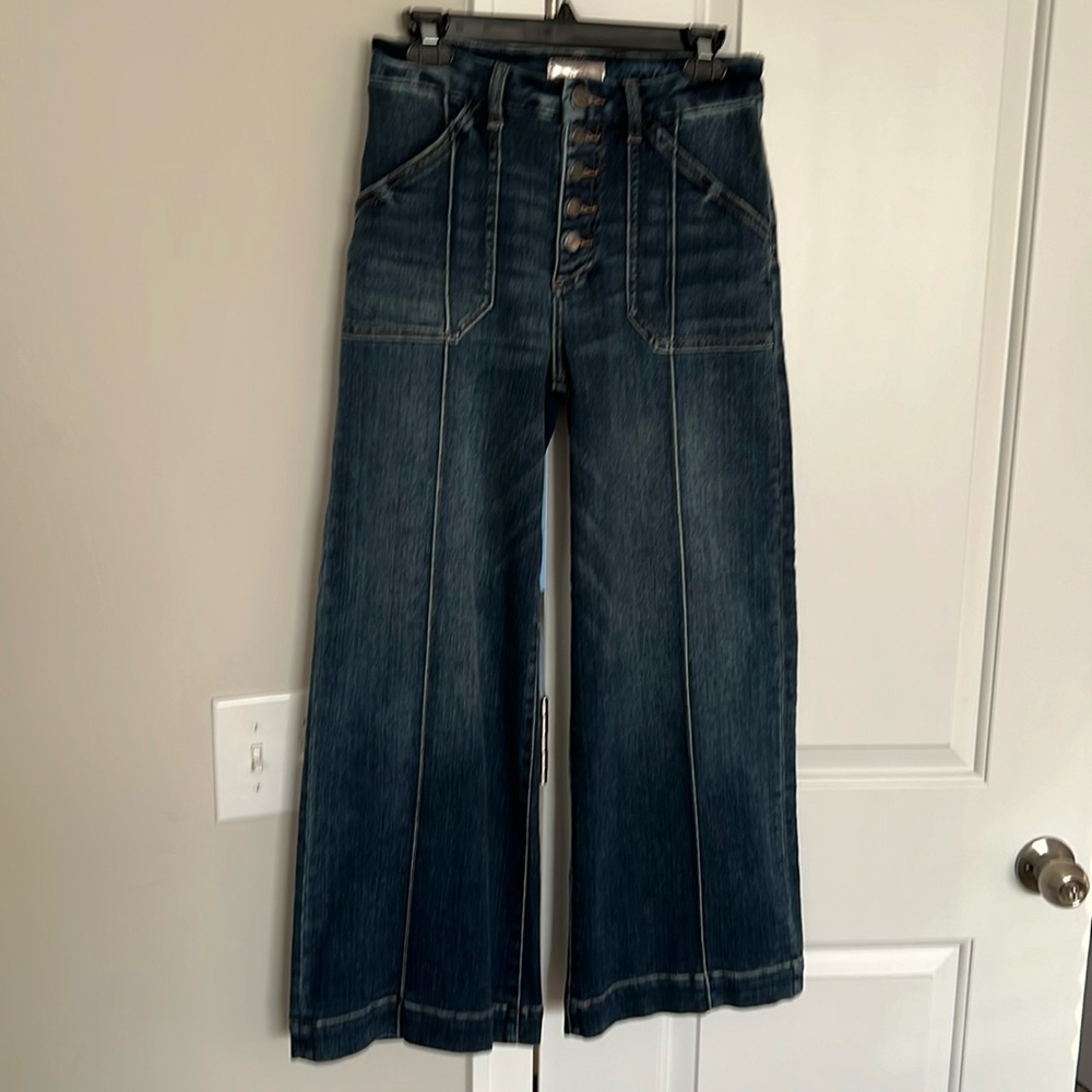 Kit from the Kloth Meg High Rise, Wide Leg